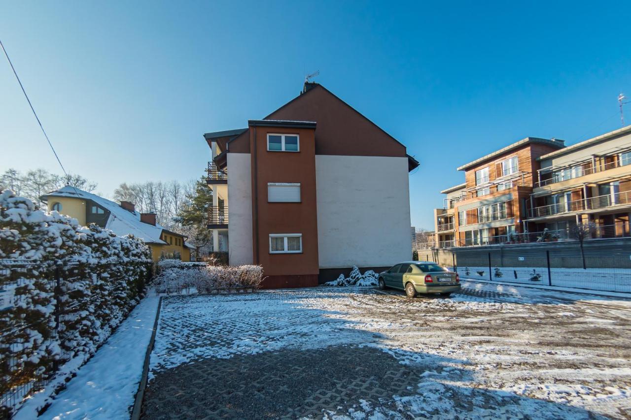 Komfortowy Apartament W Centrum Ustronia Exterior photo